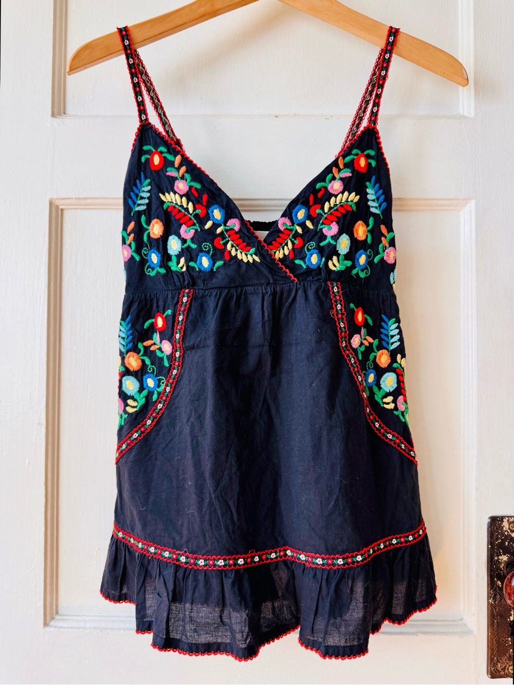 Anthropologie | Hazel Embroidered Boho Floral Tank Top sz XS